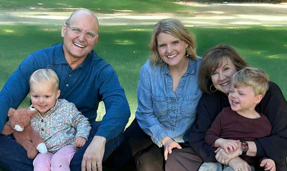 A Better Meal founder and CEO Mark Semmelbeck and family.